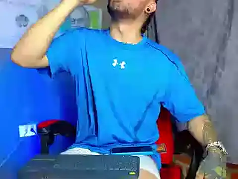 smoker445 online show from March 2025 10:42:01 PM