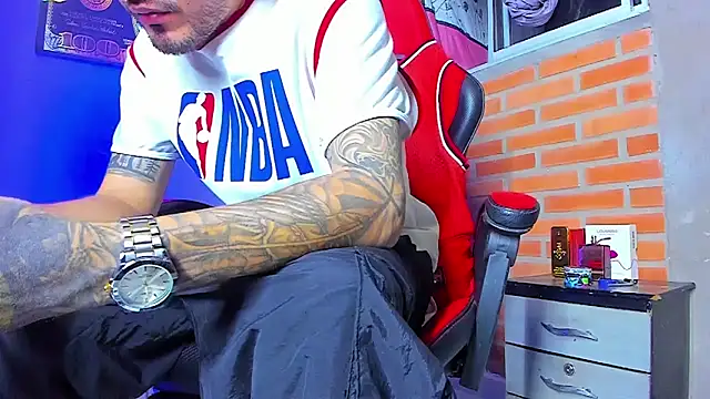 smoker445 online show from September 2025 04:49:02 AM