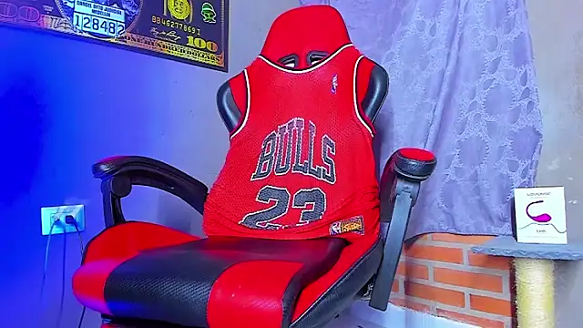 smoker445 online show from September 2025 11:41:01 PM