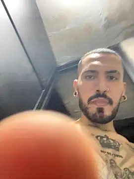 smoker445 online show from October 2025 09:46:01 PM