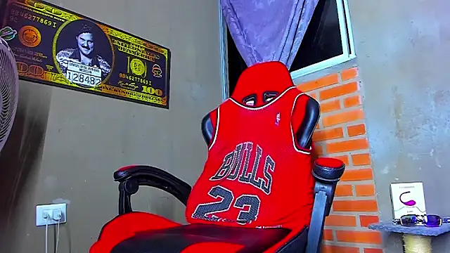 smoker445 online show from October 2025 12:11:01 AM