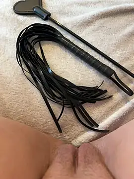 Leanaa Jolly online show from February 2025 03:29:01 PM