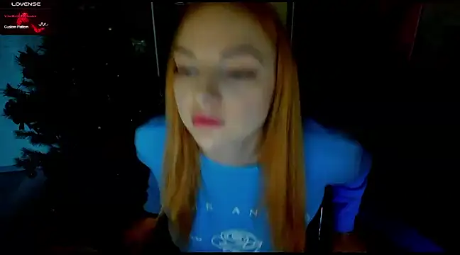 Snapshot of Stella__Cox chatting on December 2024 06:30:02 AM Stella Cox online show from December 2024 06:30:02 AM