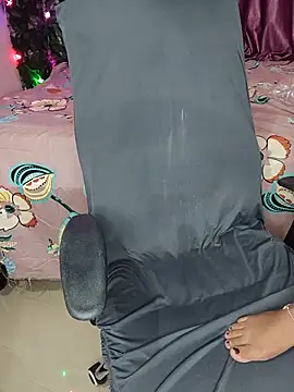 Snapshot of Tanvi-patil chatting on September 2025 04:32:01 PM Tanvi-patil online show from September 2025 04:32:01 PM