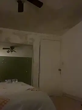 FumesClouds online show from December 2024 11:33:01 AM