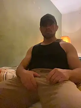 FumesClouds online show from January 2025 03:31:01 AM