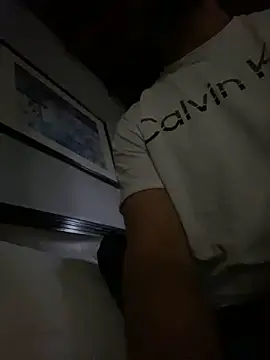 FumesClouds online show from October 2025 10:30:01 PM