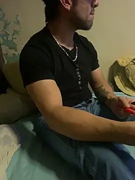 FumesClouds online show from October 2025 03:56:02 AM