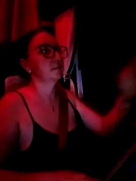 Snapshot of cuplubijoanna chatting on November 2025 04:11:02 AM cuplubijoanna online show from November 2025 04:11:02 AM