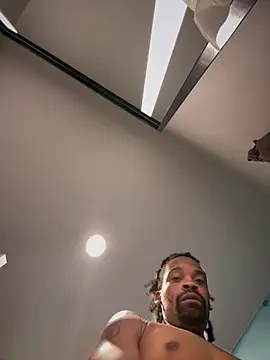 1BeautyN1Beast online show from February 2026 02:22:01 PM