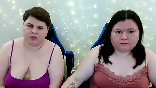 BeckyAndHellen online show from June 2026 10:15:01 AM