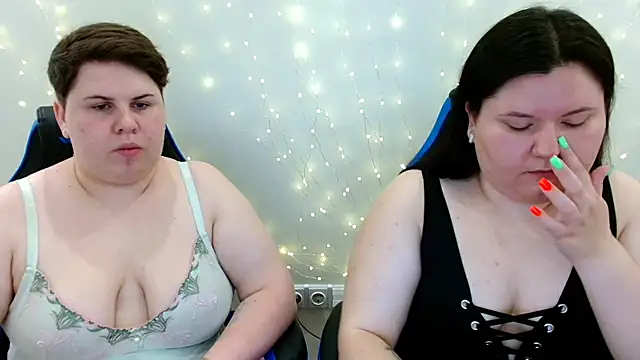 BeckyAndHellen online show from July 2026 08:10:01 AM