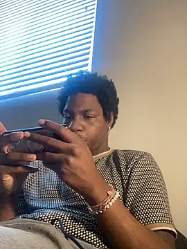 Snapshot of gaimov3r2024 chatting on December 2024 05:01:02 PM gaimov3r2024 online show from December 2024 05:01:02 PM