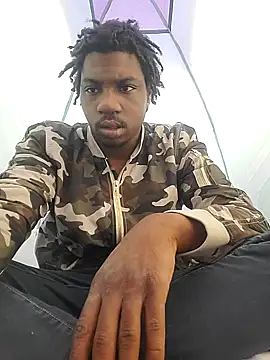 Snapshot of gaimov3r2024 chatting on February 2025 07:38:02 PM gaimov3r2024 online show from February 2025 07:38:02 PM