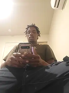 Snapshot of gaimov3r2024 chatting on February 2025 03:40:01 PM gaimov3r2024 online show from February 2025 03:40:01 PM