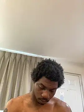 Snapshot of gaimov3r2024 chatting on February 2025 03:27:01 PM gaimov3r2024 online show from February 2025 03:27:01 PM