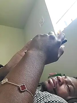 Snapshot of gaimov3r2024 chatting on September 2025 07:03:02 PM gaimov3r2024 online show from September 2025 07:03:02 PM