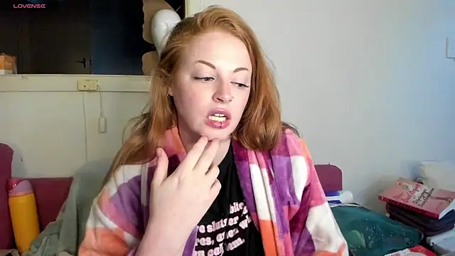 Snapshot of aaprill chatting on October 2025 08:15:02 AM aaprill online show from October 2025 08:15:02 AM