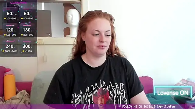 Snapshot of aaprill chatting on November 2025 05:42:02 AM aaprill online show from November 2025 05:42:02 AM