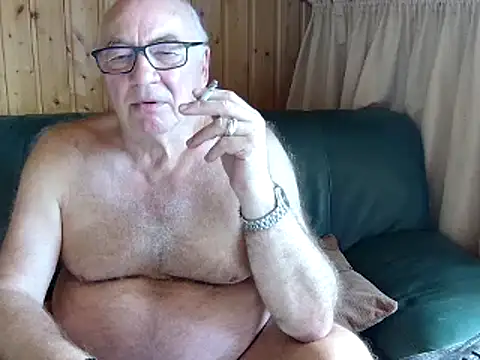 Snapshot of biggandybig chatting on March 2025 11:55:01 AM biggandybig online show from March 2025 11:55:01 AM