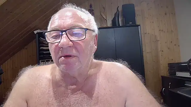 Snapshot of biggandybig chatting on November 2025 12:46:01 AM biggandybig online show from November 2025 12:46:01 AM