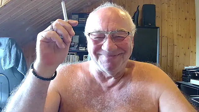 Snapshot of biggandybig chatting on May 2026 08:10:02 AM biggandybig online show from May 2026 08:10:02 AM