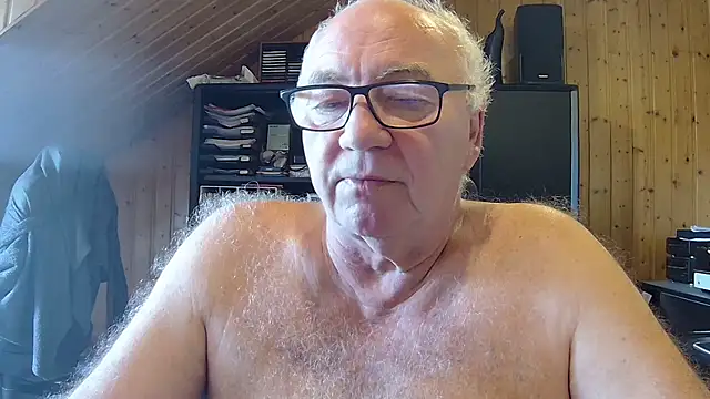 Snapshot of biggandybig chatting on May 2026 06:08:02 AM biggandybig online show from May 2026 06:08:02 AM