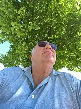 Snapshot of biggandybig chatting on May 2026 02:25:01 PM biggandybig online show from May 2026 02:25:01 PM
