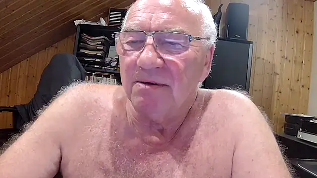 Snapshot of biggandybig chatting on June 2026 12:04:01 AM biggandybig online show from June 2026 12:04:01 AM