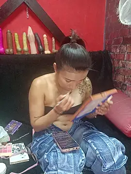 Yaumiko online show from October 2025 11:34:02 AM