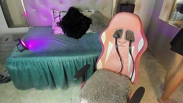 Snapshot of Loremhotsex chatting on September 2025 07:46:01 PM Loremhotsex online show from September 2025 07:46:01 PM