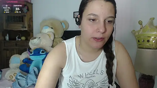 alexia 87 online show from February 2026 07:02:02 PM