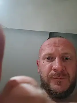 RomWoolf online show from December 2024 04:49:02 PM