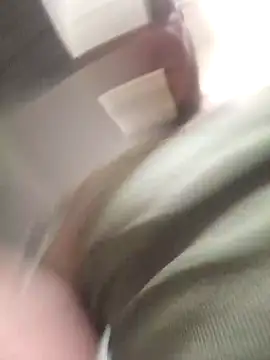 RomWoolf online show from January 2025 05:42:01 PM