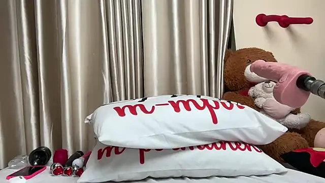 Snapshot of SexyAudreyFuck chatting on November 2025 09:35:02 PM SexyAudreyFuck online show from November 2025 09:35:02 PM