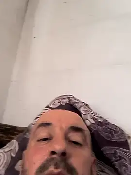 Snapshot of mitulik84 chatting on December 2025 09:04:01 AM mitulik84 online show from December 2025 09:04:01 AM