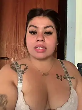 NenaRicaok online show from December 2024 02:37:02 PM