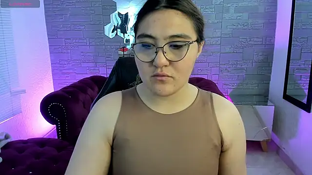 conniejames m online show from October 2025 12:42:02 PM