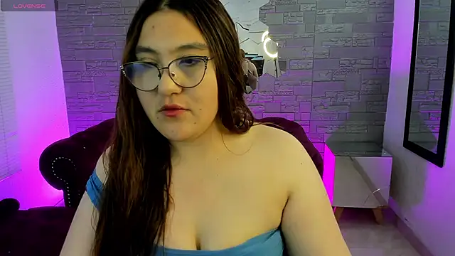 conniejames m online show from October 2025 12:18:02 PM