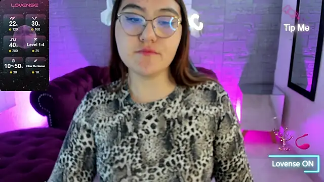 conniejames m online show from November 2025 12:37:02 PM