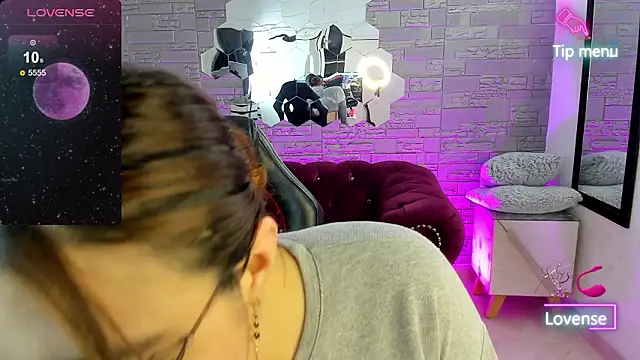 conniejames m online show from February 2026 01:06:02 PM