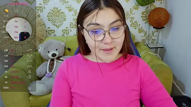Snapshot of conniejames_m chatting on April 2026 11:57:01 AM conniejames m online show from April 2026 11:57:01 AM