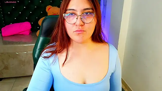Snapshot of conniejames_m chatting on June 2026 10:43:02 AM conniejames m online show from June 2026 10:43:02 AM