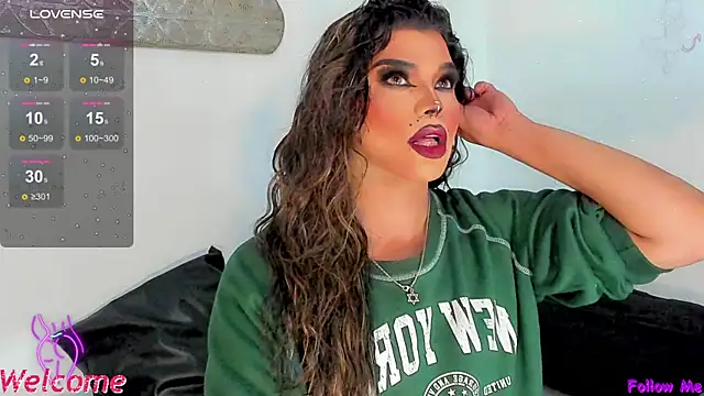 Snapshot of angels_srednal chatting on November 2025 03:45:02 PM angels srednal online show from November 2025 03:45:02 PM