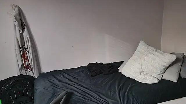 JackDesFeux online show from February 2025 08:00:01 PM