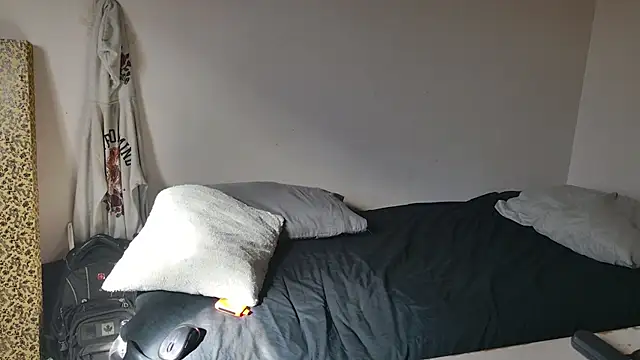 JackDesFeux online show from March 2025 07:06:02 PM