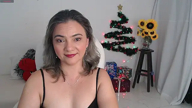 Snapshot of ana_milf chatting on December 2025 01:27:02 PM ana milf online show from December 2025 01:27:02 PM