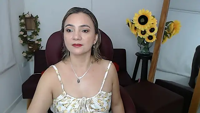 Snapshot of ana_milf chatting on July 2026 10:41:01 AM ana milf online show from July 2026 10:41:01 AM