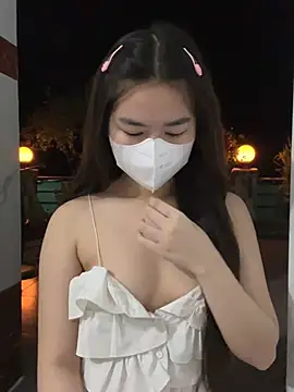 BabyThree  online show from February 2025 02:26:01 PM