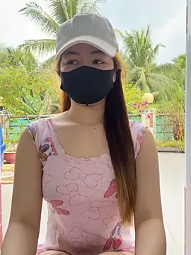 BabyThree  online show from September 2025 09:31:01 AM